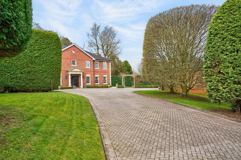 5 bedroom detached house for sale, Quarry Park Road, Stourbridge, West Midlands DY8 2RE