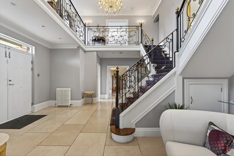 5 bedroom detached house for sale, Quarry Park Road, Stourbridge, West Midlands DY8 2RE