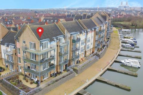 3 bedroom apartment to rent, Wren Walk, St. Neots PE19