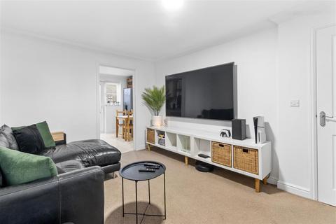 2 bedroom terraced house for sale, Cuckmere Close, Hailsham
