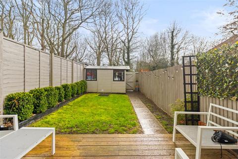 2 bedroom terraced house for sale, Cuckmere Close, Hailsham