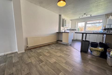 3 bedroom terraced house for sale, Extended to ground floor - Gladstone Street, Rothwell