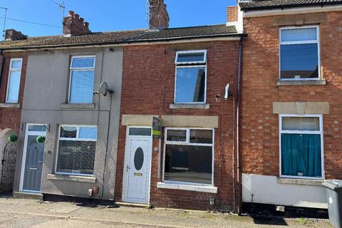 3 bedroom terraced house for sale, Extended to ground floor - Gladstone Street, Rothwell