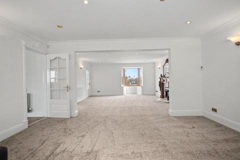 4 bedroom detached house for sale, Cliff Lane, Brierley, Barnsley