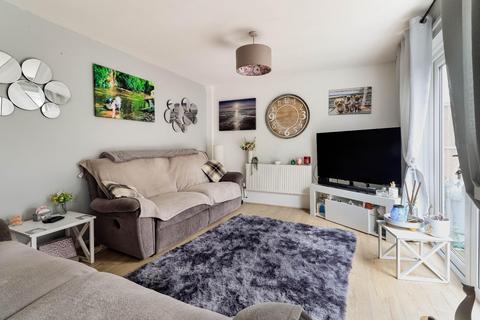 3 bedroom terraced house for sale, Sunmead Walk, Cambridge