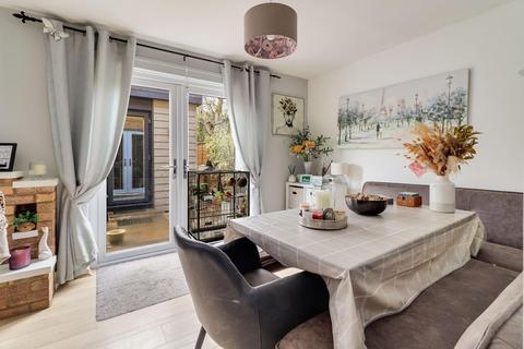 3 bedroom terraced house for sale, Sunmead Walk, Cambridge