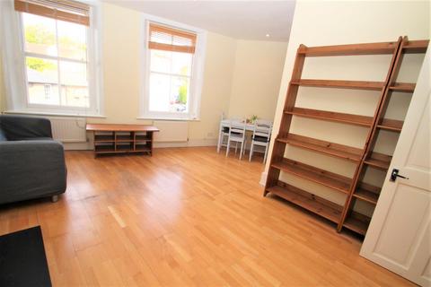 1 bedroom flat to rent, Crown Street, Harrow on the Hill
