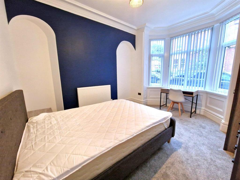 Room 1 GF Front.jpg