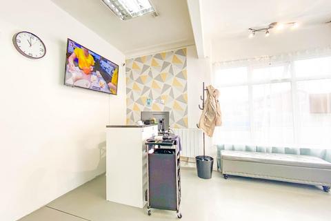 1 bedroom flat for sale, Shaftesbury Road, Cheadle Heath, Stockport