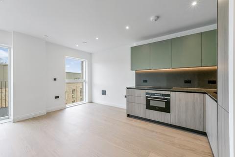 Studio to rent, Botanica Apartments
