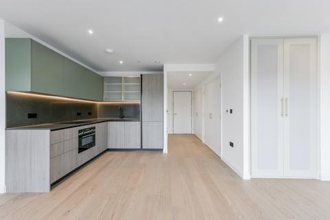 Studio to rent, Botanica Apartments