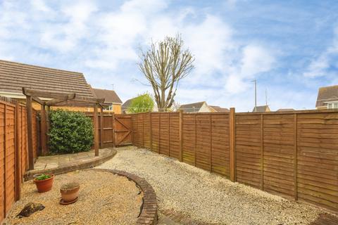 3 bedroom terraced house for sale, Claridge Close, Leighton Buzzard