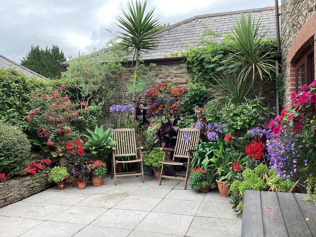 Courtyard 2