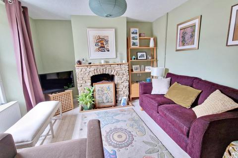 2 bedroom terraced house for sale, North Street, Bicester