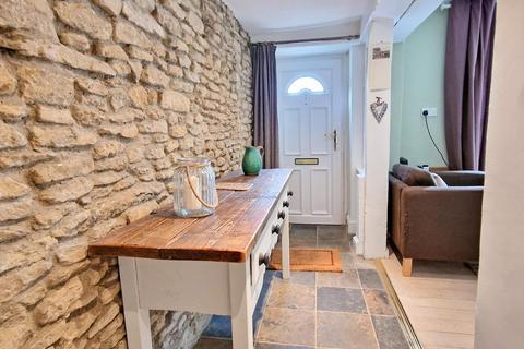 2 bedroom terraced house for sale, North Street, Bicester