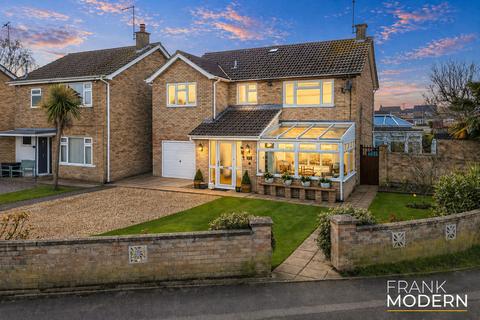 4 bedroom detached house for sale, West Delph, Whittlesey, PE7