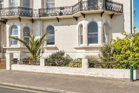 1 bedroom apartment for sale, Victoria Road South, Bognor Regis, West Sussex