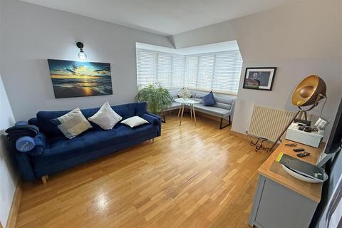 2 bedroom apartment for sale, Hotspur Street, Tynemouth