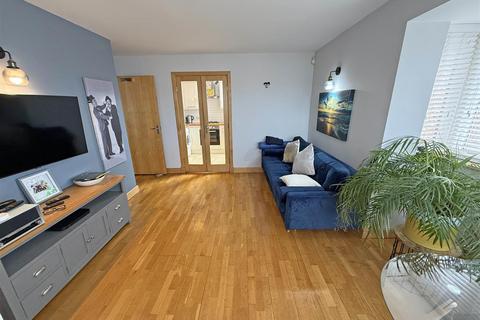 2 bedroom apartment for sale, Hotspur Street, Tynemouth