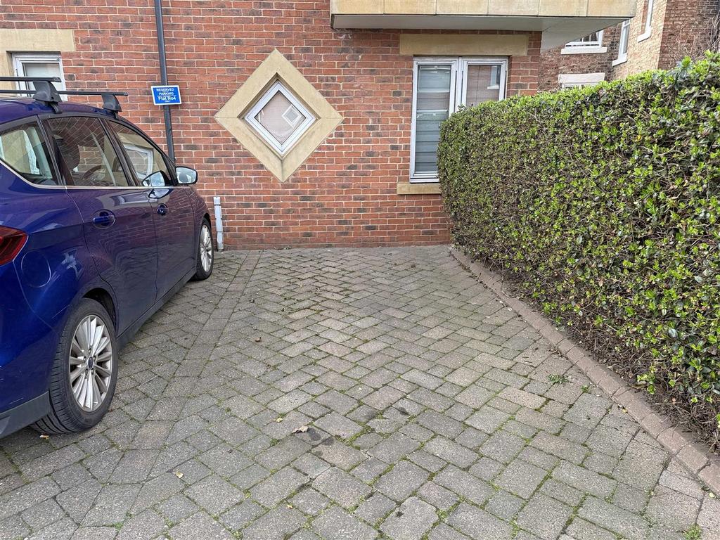 Parking.jpg