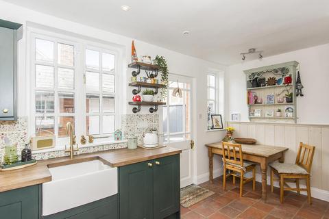 2 bedroom terraced house for sale, Church Street, Husbands Bosworth