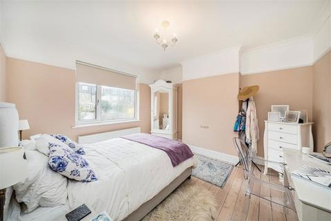 4 bedroom house for sale, Holme Lacey Road, London SE12