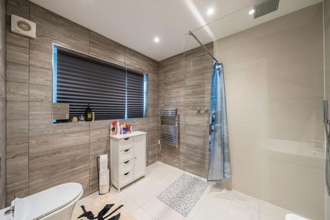 undefined, Pigeon Lane, Hampton TW12
