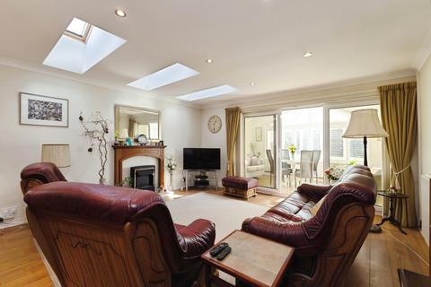 3 bedroom bungalow for sale, Mount Leven Road, Yarm, TS15