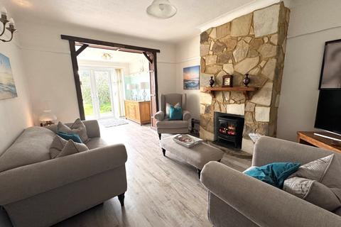 2 bedroom semi-detached bungalow for sale, Burleigh Gardens, Ashford, Surrey, TW15
