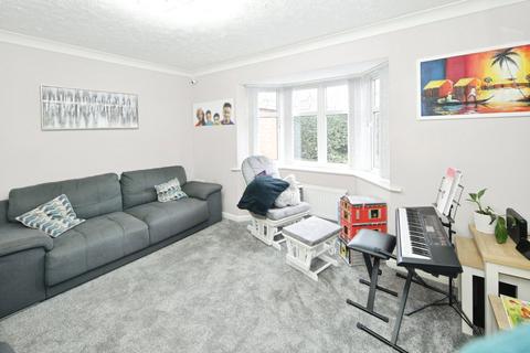 3 bedroom detached house for sale, Northbourne Drive, Nuneaton, Warwickshire, CV11