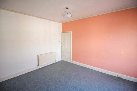 2 bedroom flat for sale, Severn Road*2 Bedrooms*Super Location*Close to Amenities, Beach & Parks*