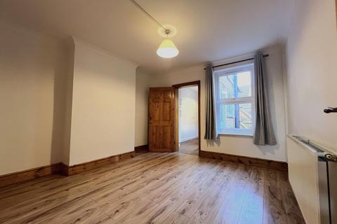 2 bedroom terraced house to rent, Bedford Street, Peterborough, PE1