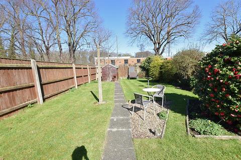 3 bedroom semi-detached house for sale, Westhill Road, Grimsby DN34