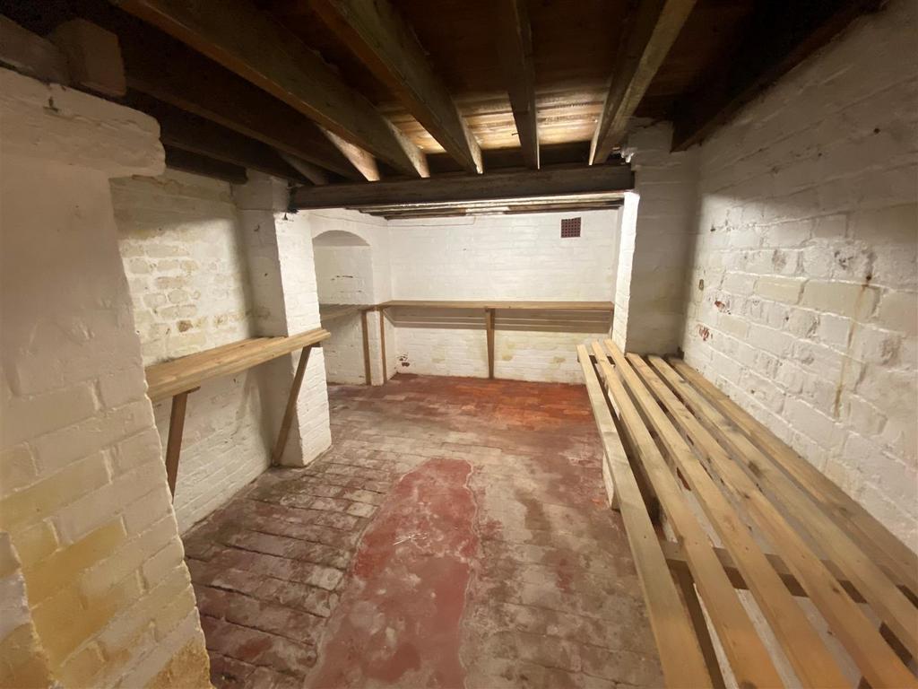 IMG 8763 - Cellar 2.jpg