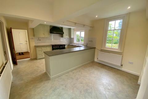 undefined, Kirton, Ipswich