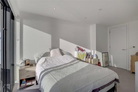 1 bedroom apartment to rent, Horizons Tower, Yabsley Street E14