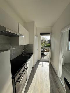 1 bedroom apartment to rent, Kilburn, London NW6