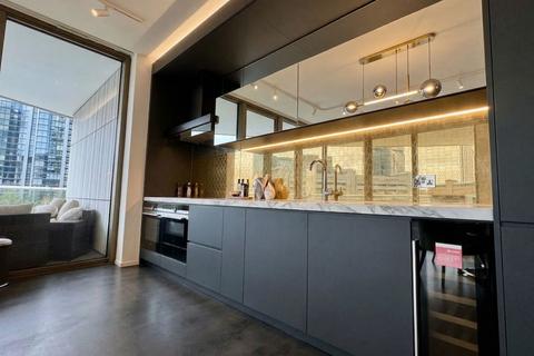 2 bedroom flat to rent, Park Drive, London, E14