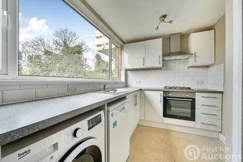 undefined, Petworth Court, Bath Road, Reading