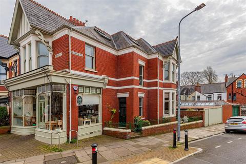2 bedroom flat for sale, Kimberley Road, Cardiff CF23