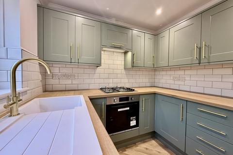 3 bedroom house to rent, Kirkstall Road, SOUTHSEA
