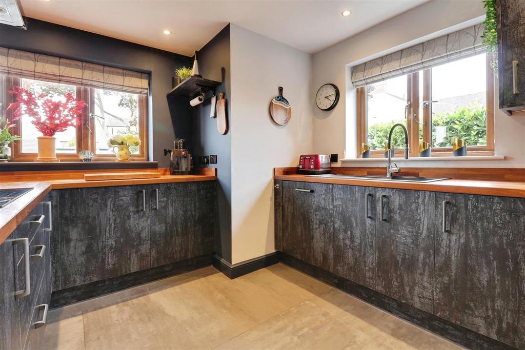 F2eef098-IMG 5955-IMG 5957.jpg