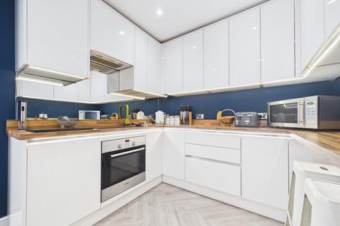 undefined, Kentwood Hill, Tilehurst, Reading, RG31