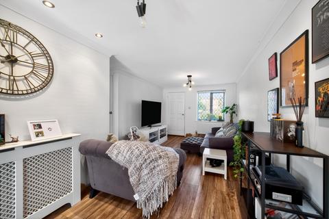 3 bedroom end of terrace house for sale, Hermitage Close, Farnborough, GU14
