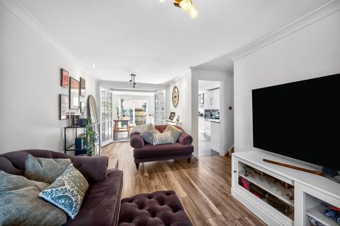 3 bedroom end of terrace house for sale, Hermitage Close, Farnborough, GU14