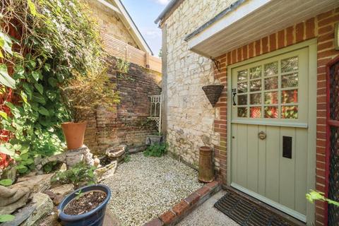 undefined, Mead Lane, Farnham, Surrey