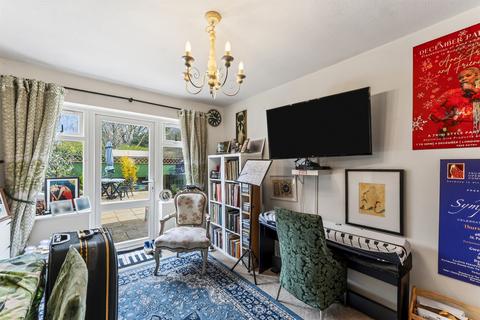 undefined, Wandle Road, Morden