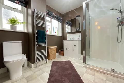 undefined, Chatsworth Gardens, Scarborough, YO12