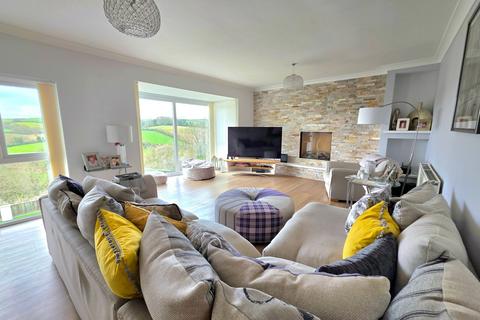 4 bedroom detached house for sale, Chelston, Torquay