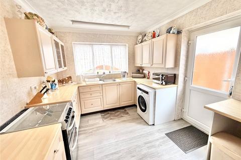 2 bedroom bungalow for sale, Rossmore Road, Parkstone, Poole, BH12